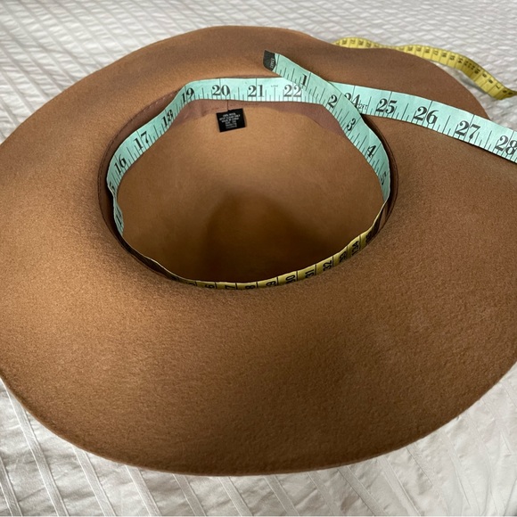 Wool hat - Picture 5 of 6